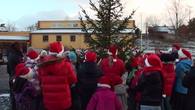 Juletre i skolegården