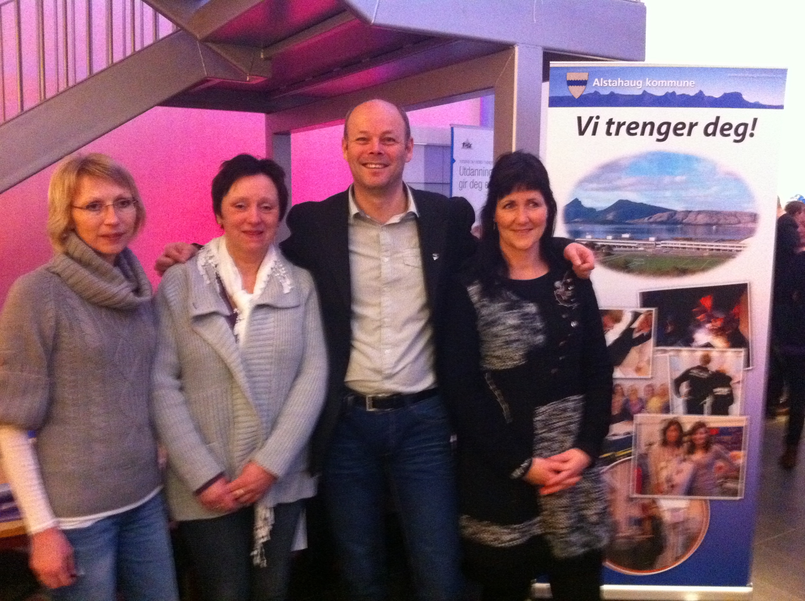 Kommunens rep. på Utdanningsmessa på SVS. Foto Bård Anders Langø Kommunens rep. på Utdanningsmessa på SVS. Foto Bård Anders Langø