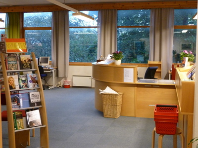 Skranken  i Alstahaug folkebibliotek