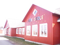 Ura skole, navn