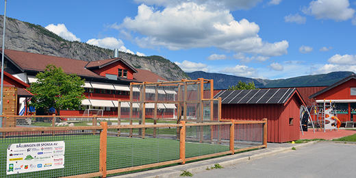 Bilete av Valle skule ute Bilete av Valle skule ute