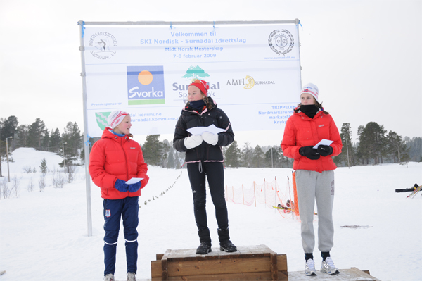Norske nakenscener klump på kjønnsleppen NAKNE ELDRE DAMER NORSKE NAKNE KJENDISER