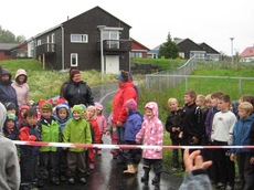 Forventningsfulle barnehagebarn. Foto: Karstein Kj&oslash;lstad