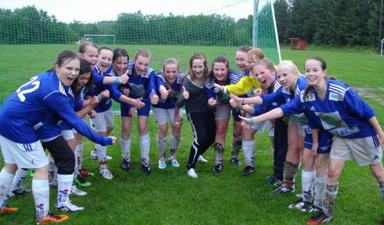 Jenter 14 år kamp Eide