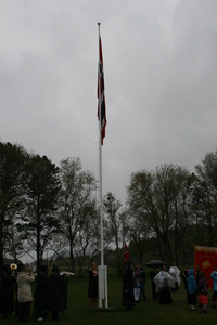 Flaggheising ved Lysheim skole