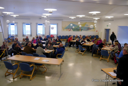 Møtedeltakere på samfunnshuset
