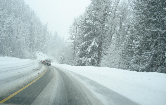 Vegvedlikehald på vinter Vegvedlikehald på vinter