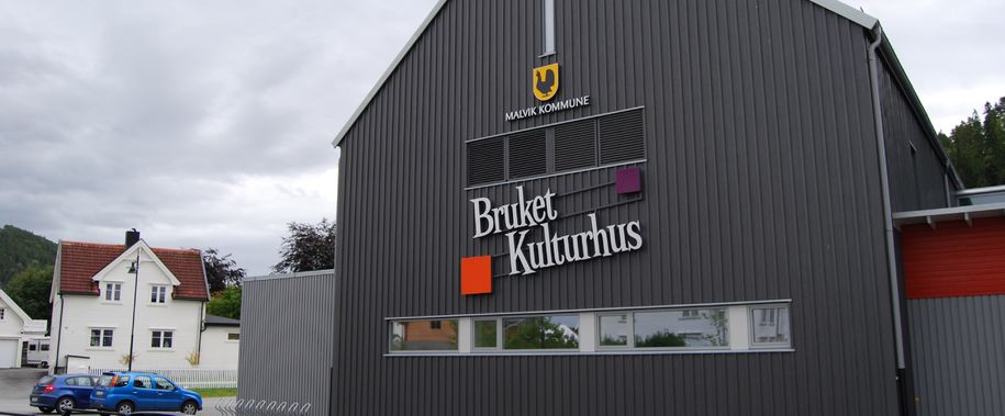 Bilde av Bruket kulturhus fra utsiden