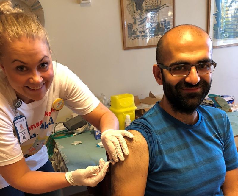 Naim får vaksine av Malene Bruskeland