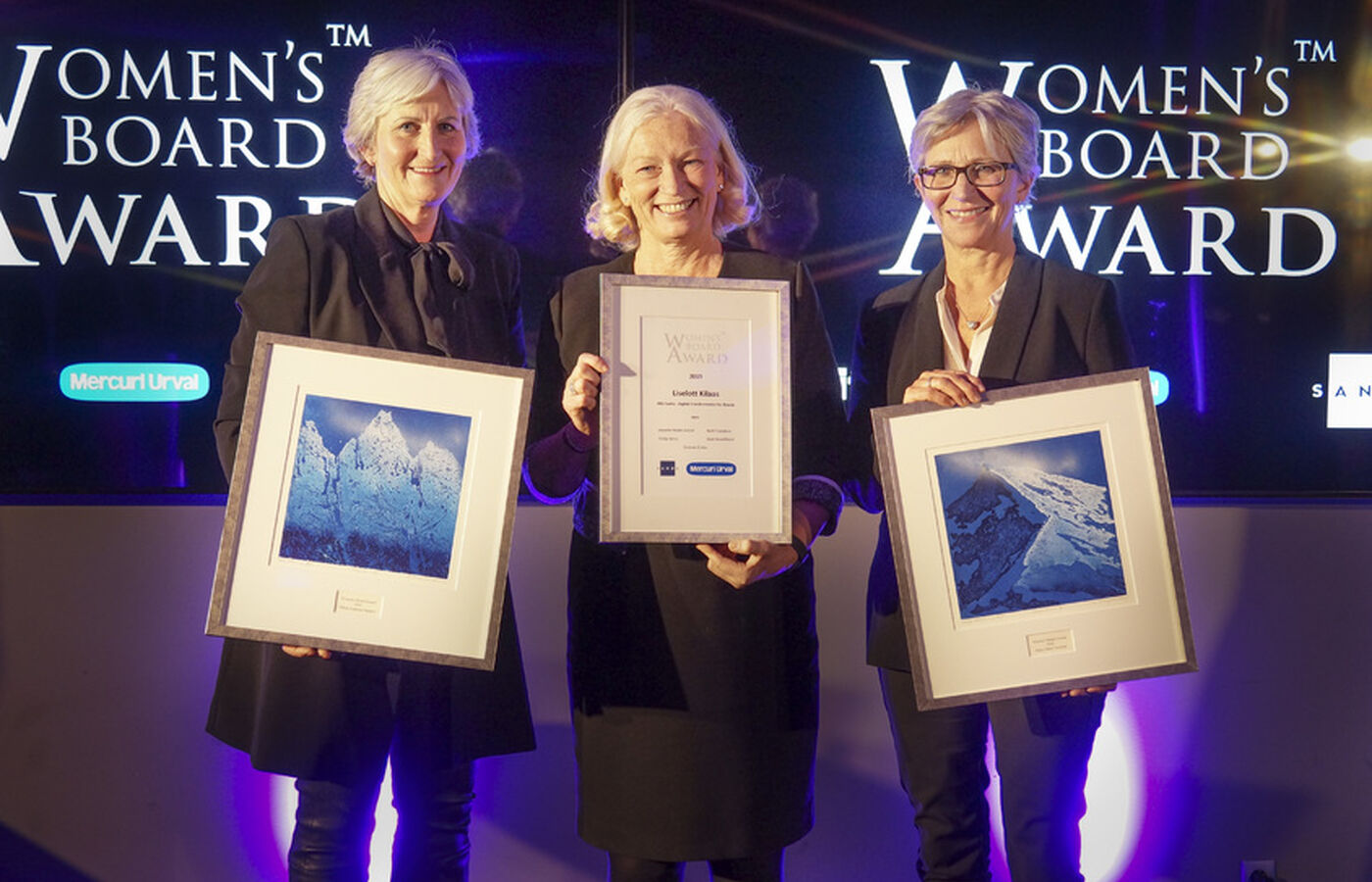 WomansBoardAward-2_845x561