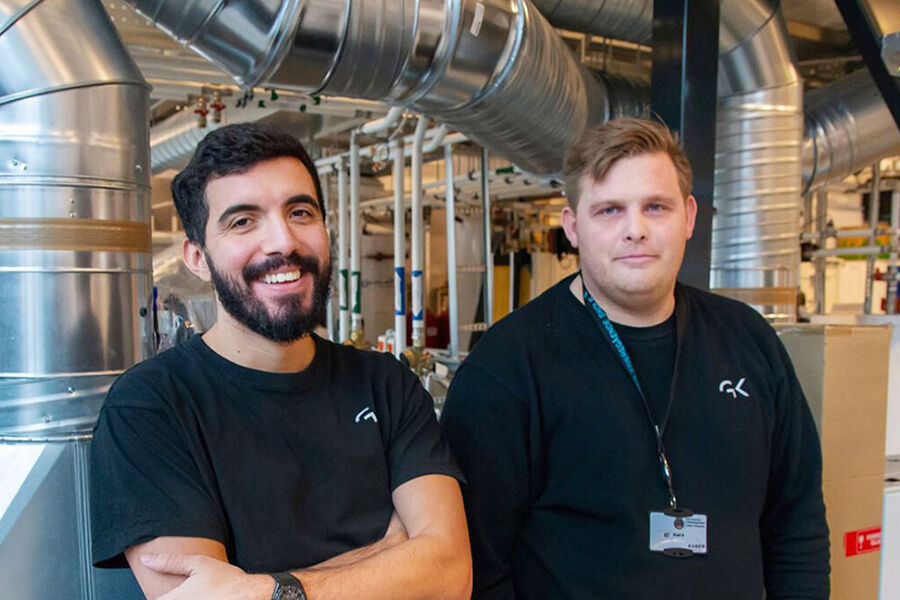 Yesin Azagouagh og Stian Askerød. Foto: GK gruppen AS