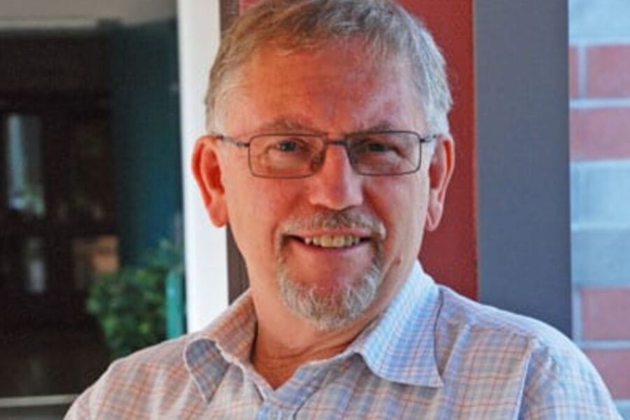 Jan Vilhelm Bakke, tidligere overlege i Arbeidstilsynet, vil åpne Ventilasjonskonferansen med sitt foredrag: "Kan vi klimatisere for bedre helse og lavere energibruk?