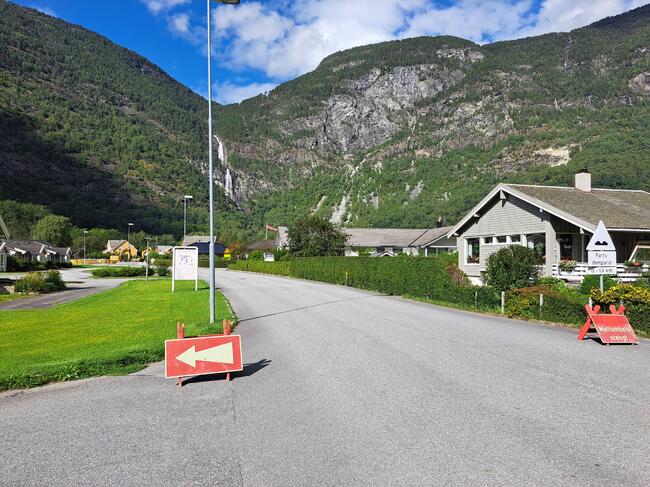 Stengt for trafikk i Hansegardsvegen mot Skulevegen