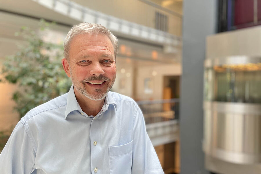 – Vi leverer romventilatorer til alt fra hytter og hybler til hele borettslag og sameier, forteller Morten Storegjerde i Lavenergisystemer.