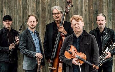 Lunasa pkhtczs08dwgcucp5xvbiux1ahf83qbutzbma01wfe