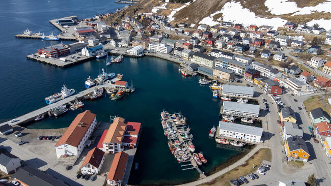 Bilde av Honningsvåg sentrum i fugleperspektiv. Foto: Nordkapp kommune