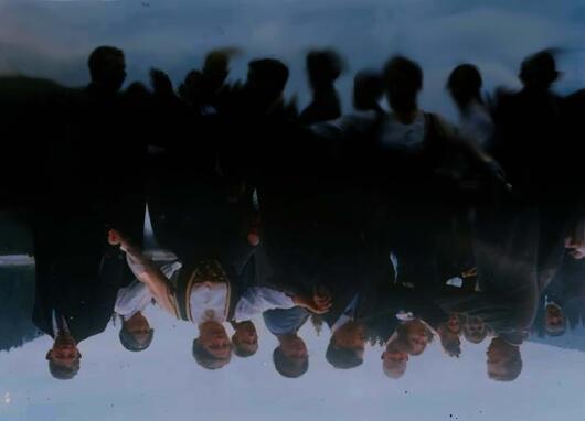 Helt om natten helt om dagen