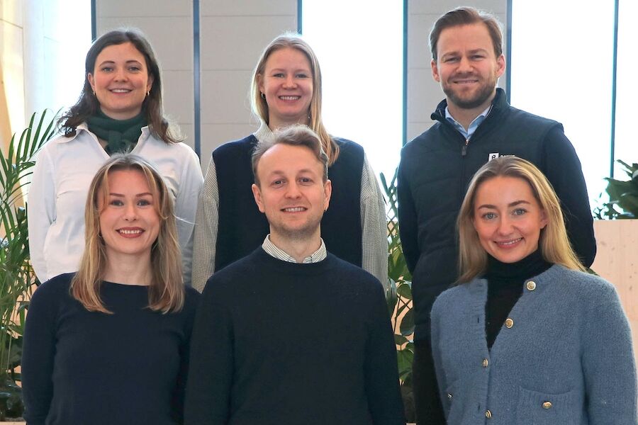 Deltakere i talentprogrammet: Guro Tronstad Selnes og Stine Aanvik (OBOS), Marion Jakobsen og Håkon Ringerike Tennøe (Multiconsult Norge), Nanna Hjeltgaard og Tobias Baartvedt (Backe). Foto: Multiconsult