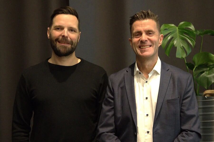 Rune Pettersen er ny regionsdirektør for Service Nord i GK. Her sammen med divisjonsdirektør Service, Per Arve Ekle. Foto: GK