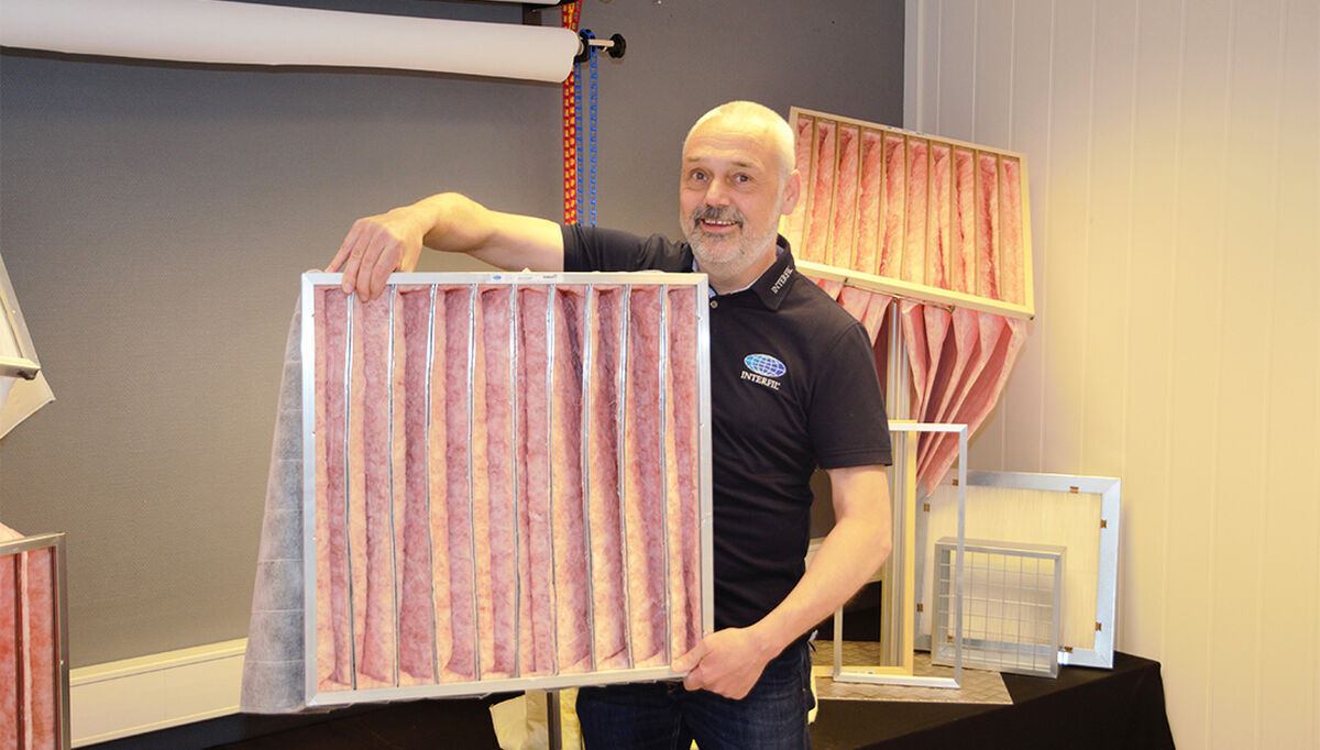 Per Ove Hyrve, salgsleder i Interfil AS, forteller at Interfil har satt i gang et stort testregime på fabrikken, som tar for seg både våre egne filter og  produkter fra et utvalg importfirmaer