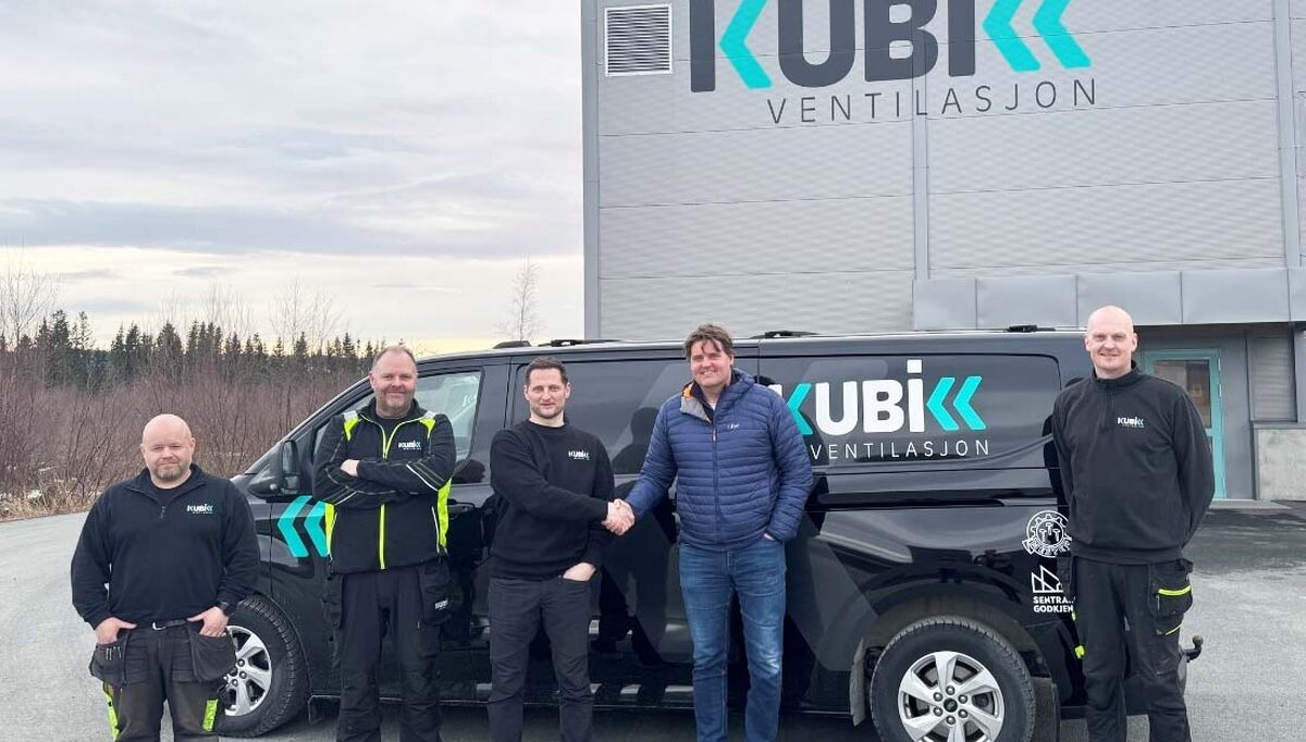På bildet ser vi fra venstre, Ståle Sellæg, Kubikk Ventilasjon, Roger Aune, Kubikk Ventilasjon, Stig Arild Ekseth, Kubikk Ventilasjon, Anders Ettre, Currentum, Ola Hallset, Kubikk Ventilasjon Emma Andreasson Currentum diverse - 30